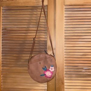 embroidered circle purse